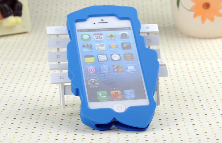 探索机器人骷髅人保护壳 个性与品质兼备的iPhone5/4手机配件